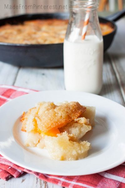 Two-Two-Easy-Peach-Cobbler-This-recipe-is-easy-and-oh-so-good-The-crispy-edges-are-the-best-e1405374019344-400x600
